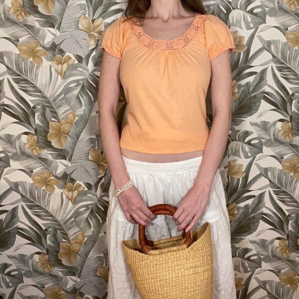 Coral puff sleeve crochet lace trim top - 100% cotton - medium - willi smith